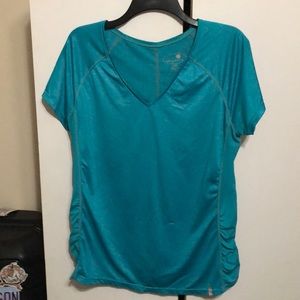 Tangerine size large blue athletic shirt